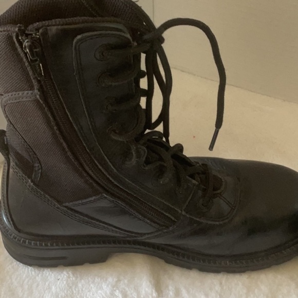 Black Combat Moto Boots with Lace-Up Design steel toe - Picture 4 of 8